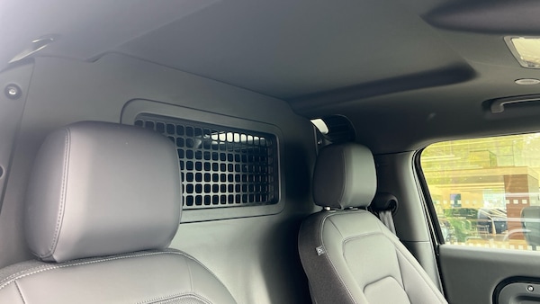 Used Land Rover Defender 2025 for sale - 75260882: Photo 21