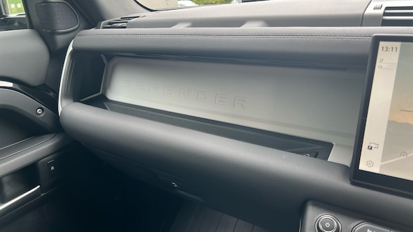 Used Land Rover Defender 2025 for sale - 75260882: Photo 23