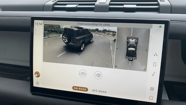 Used Land Rover Defender 2025 for sale - 75260882: Photo 31