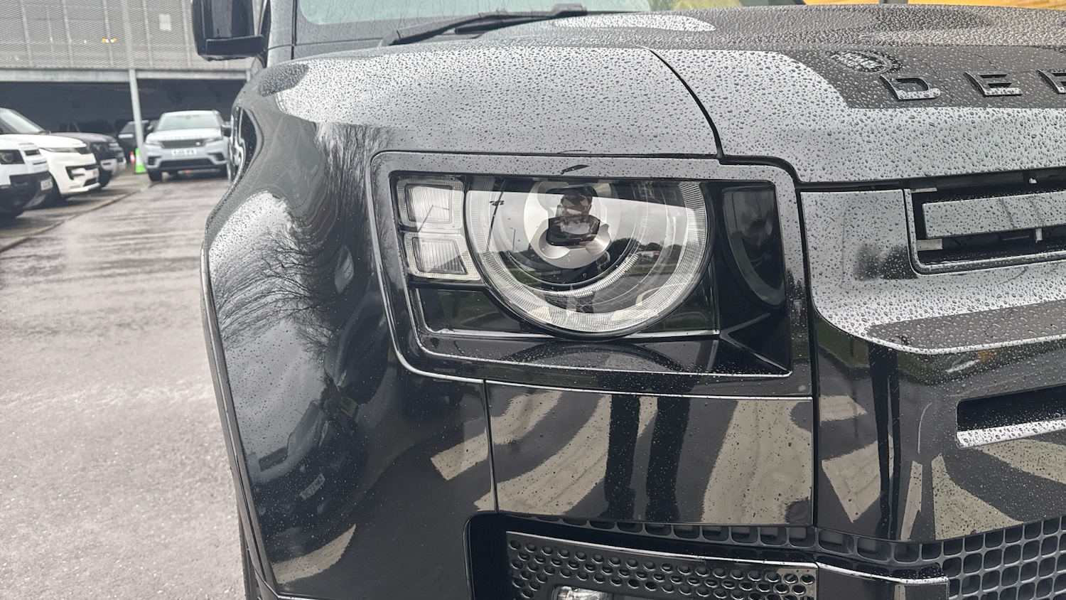 Used Land Rover Defender 2025 for sale - 77375790: Photo 17