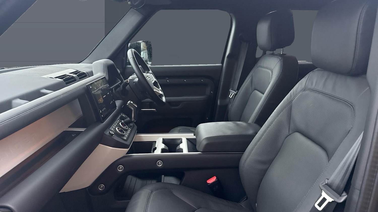 Used Land Rover Defender 2025 for sale - 77375790: Photo 3