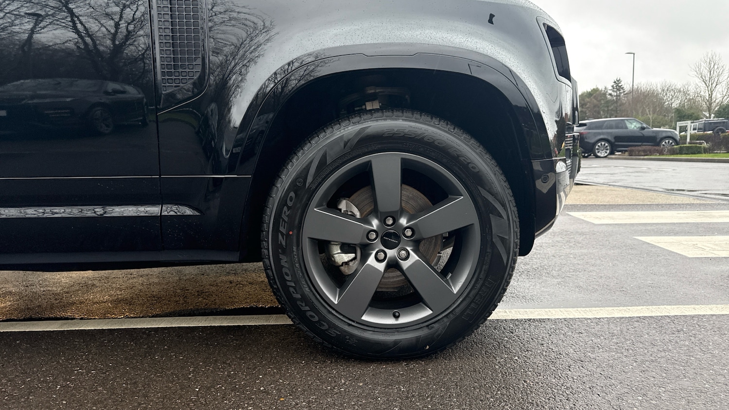 Used Land Rover Defender 2025 for sale - 77375790: Photo 8