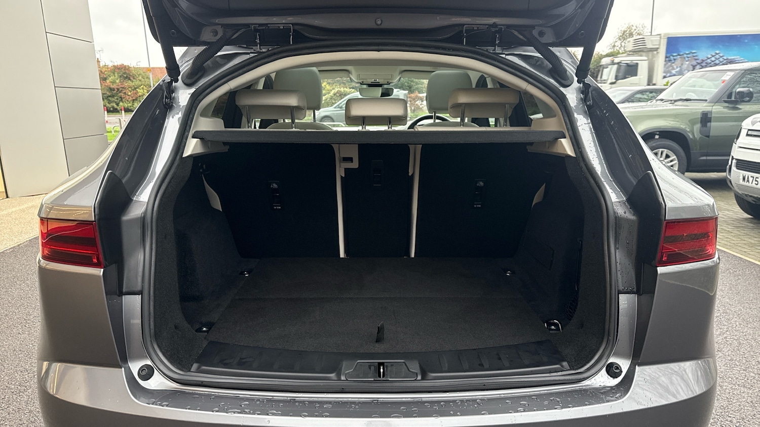 Used Jaguar E-Pace 2021 for sale - 76554137: Photo 10