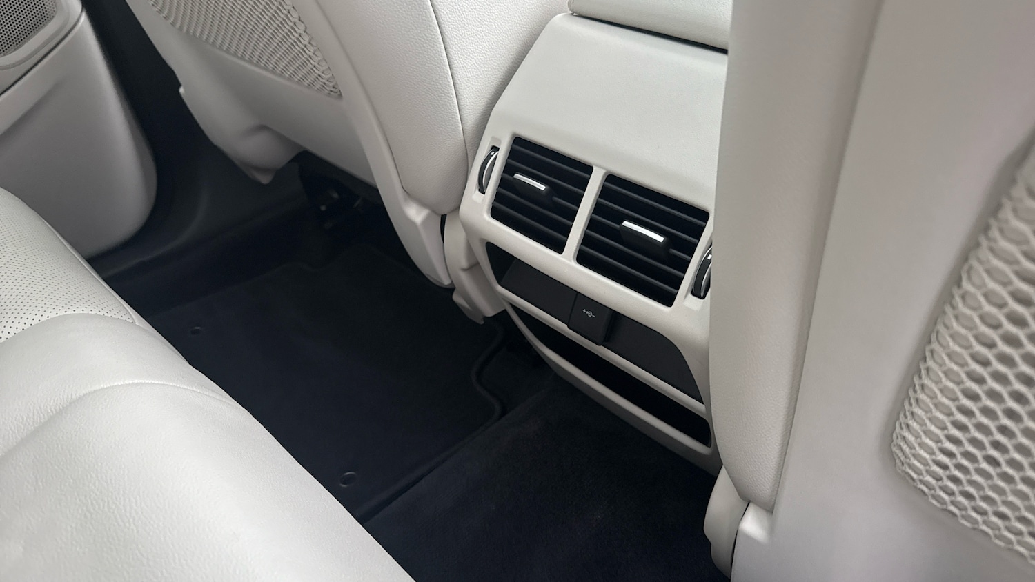 Used Jaguar E-Pace 2021 for sale - 76554137: Photo 18