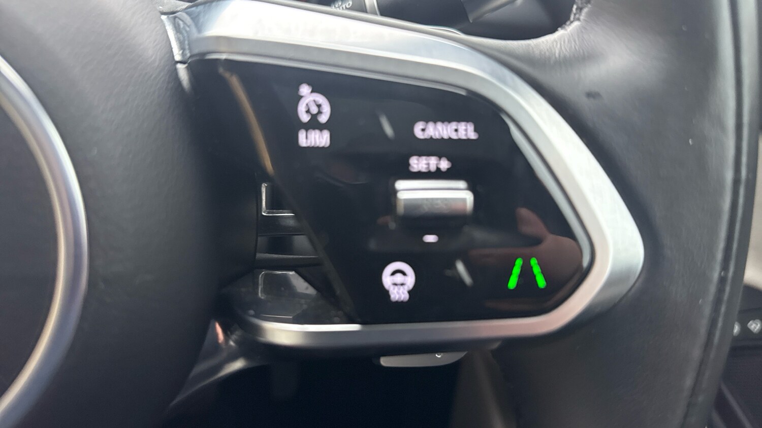 Used Jaguar E-Pace 2021 for sale - 76554137: Photo 27