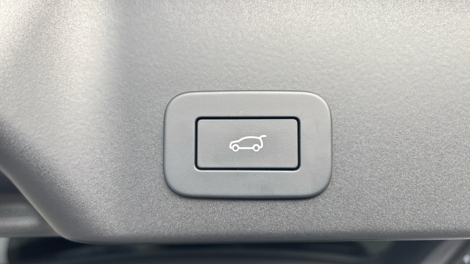 Used Land Rover Range Rover Evoque 2025 for sale - 77262176: Photo 31