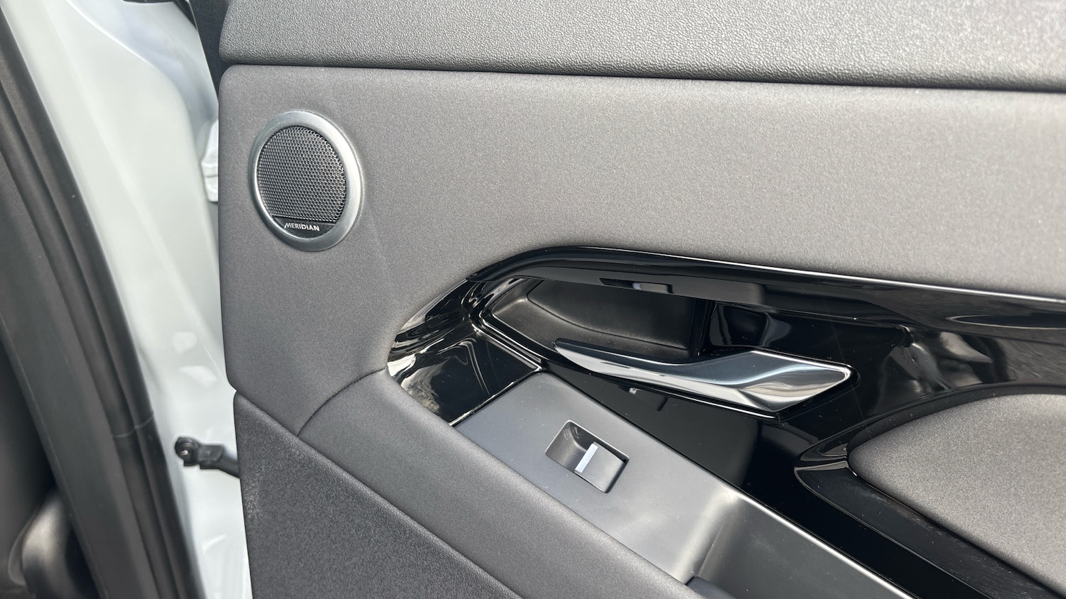 Used Land Rover Range Rover Evoque 2025 for sale - 77262176: Photo 39