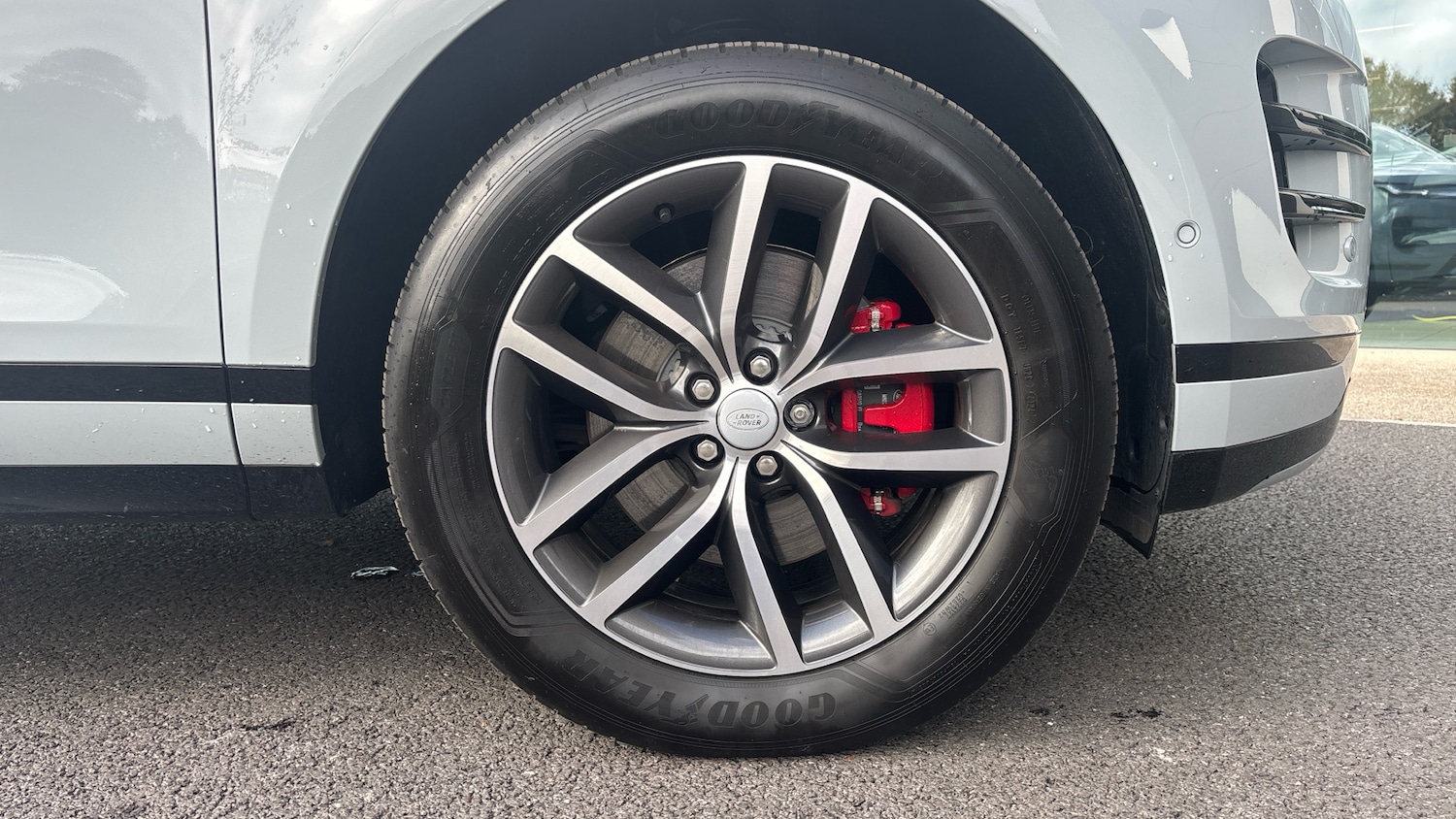 Used Land Rover Range Rover Evoque 2025 for sale - 77262176: Photo 8
