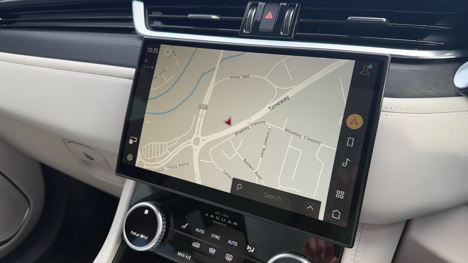 Used Jaguar F-Pace 2022 for sale - 77746547: Photo 11