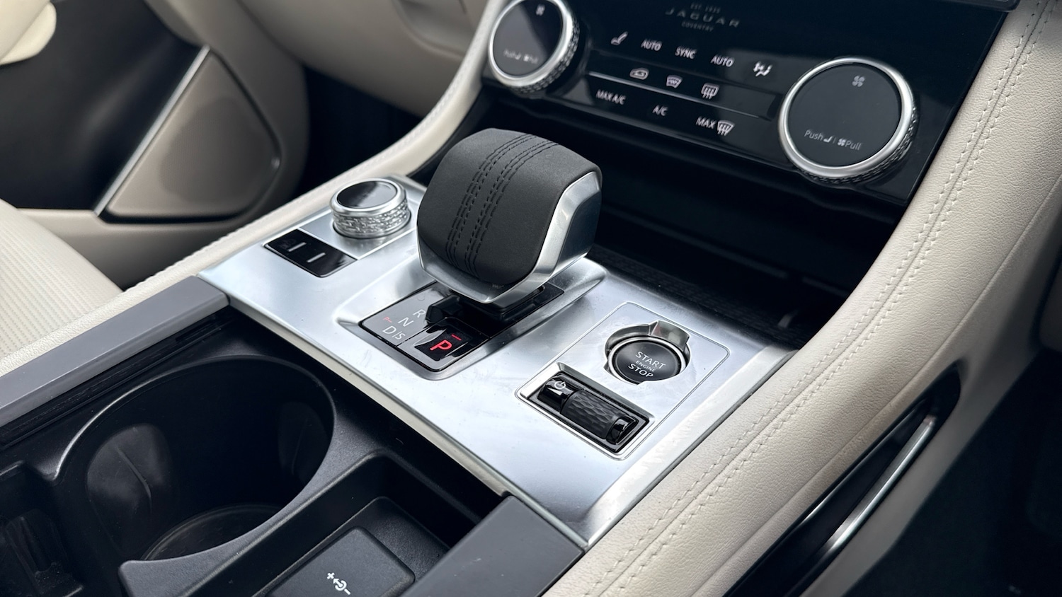 Used Jaguar F-Pace 2022 for sale - 77746547: Photo 13