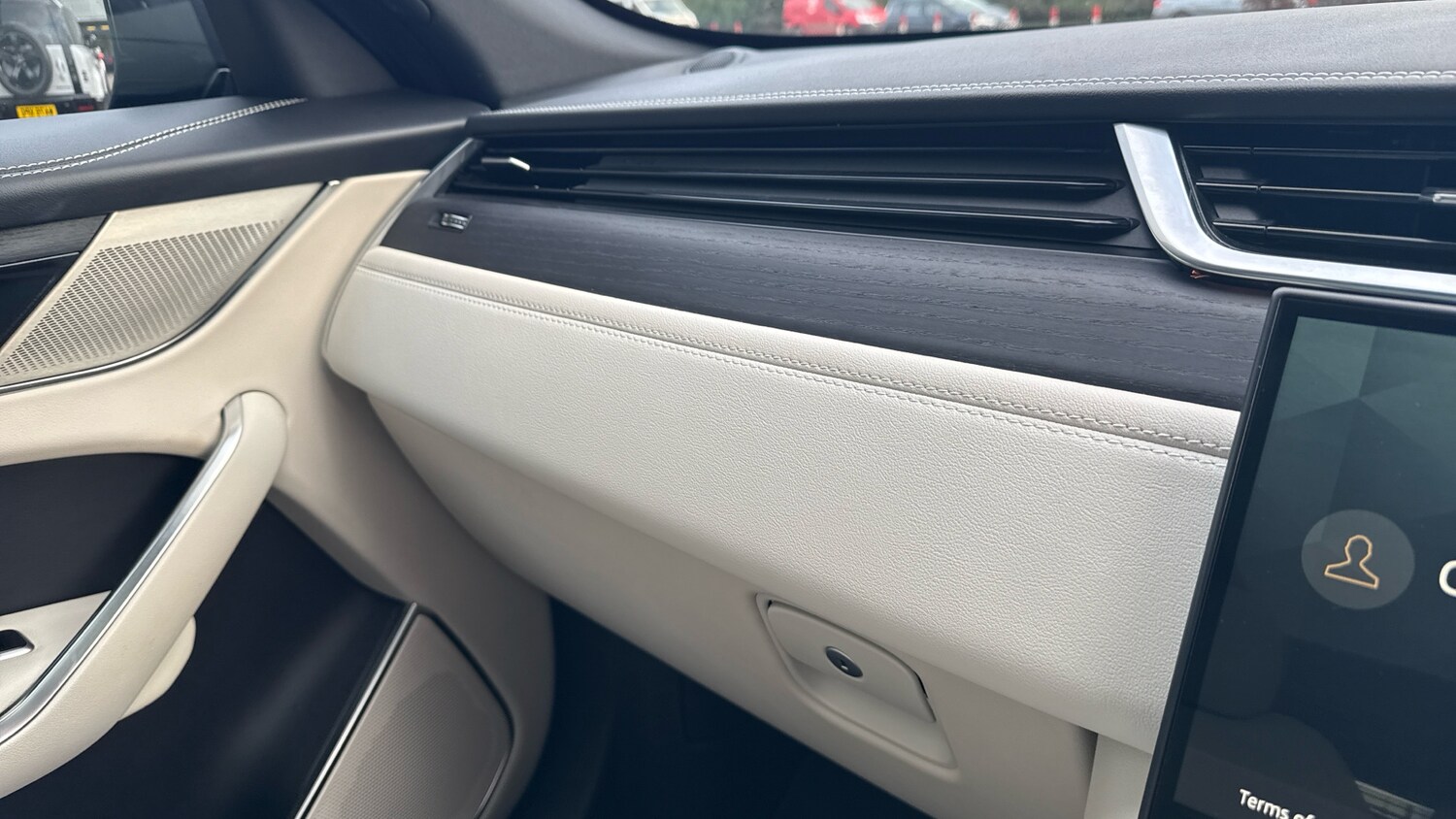 Used Jaguar F-Pace 2022 for sale - 77746547: Photo 26