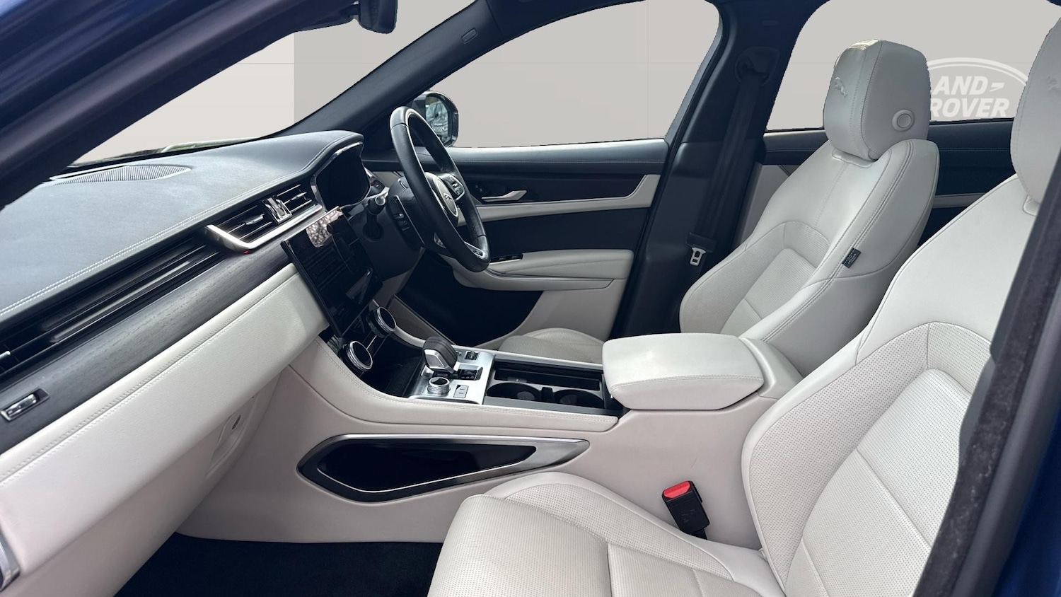 Used Jaguar F-Pace 2022 for sale - 77746547: Photo 3