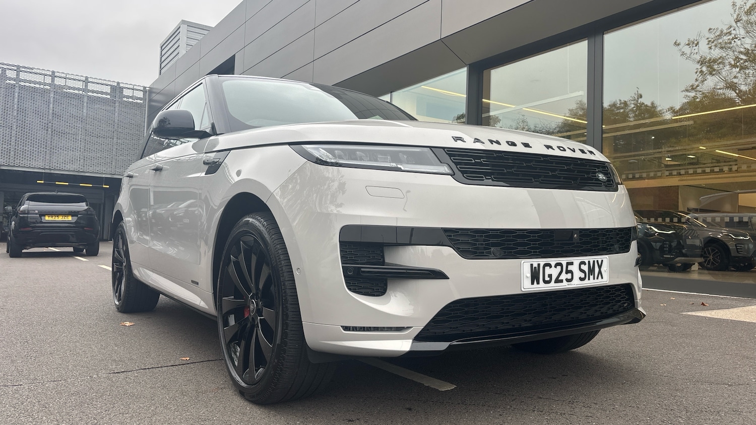 Used Land Rover Range Rover Sport 2025 for sale - 76450228: Photo 25