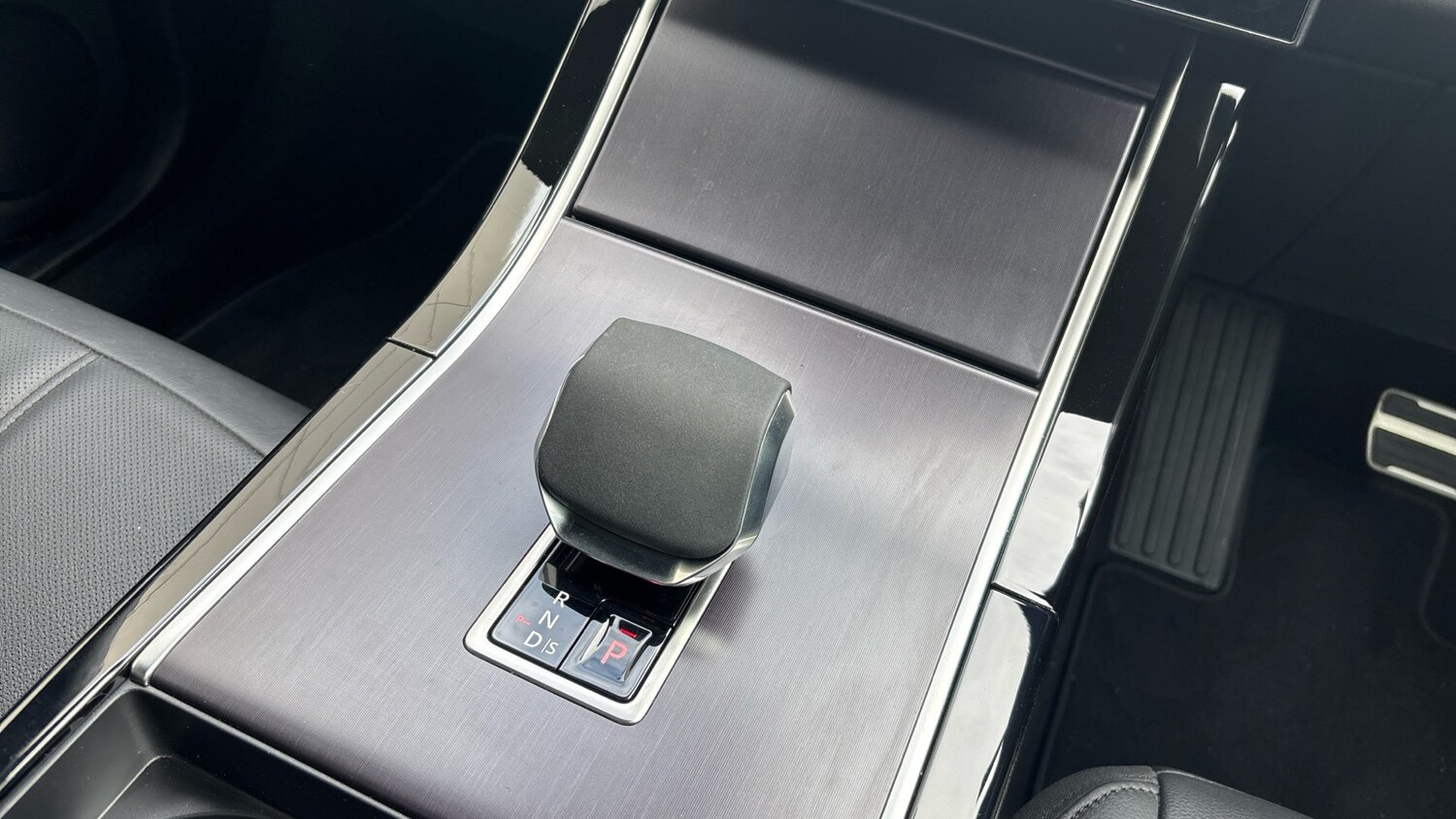 Used Land Rover Range Rover Evoque 2025 for sale - 75773674: Photo 13