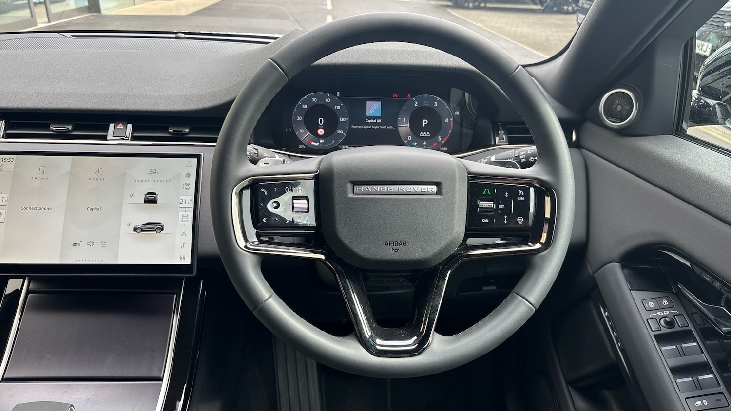 Used Land Rover Range Rover Evoque 2025 for sale - 75773674: Photo 15