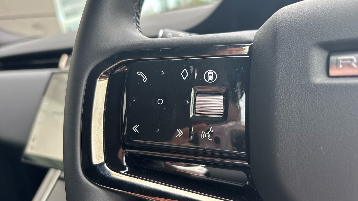 Used Land Rover Range Rover Evoque 2025 for sale - 75773674: Photo 27