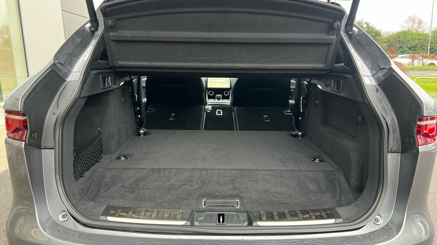 Used Jaguar F-Pace 2023 for sale - 77420867: Photo 10