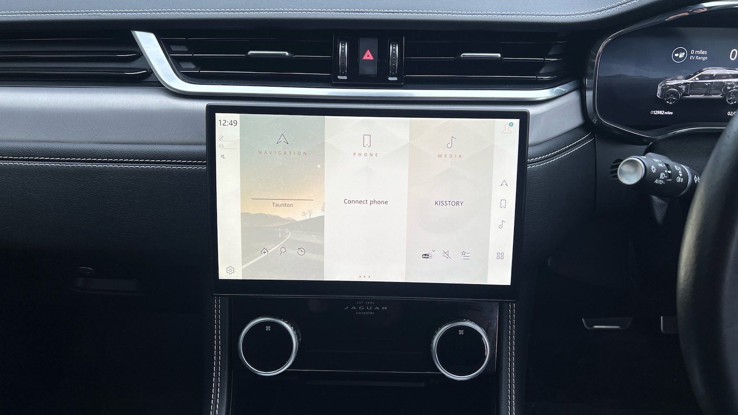 Used Jaguar F-Pace 2023 for sale - 77420867: Photo 14