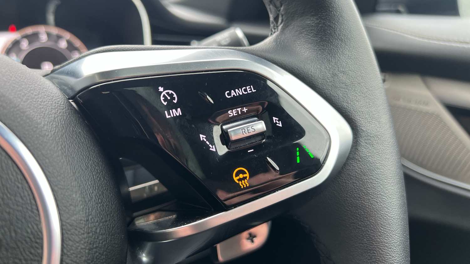 Used Jaguar F-Pace 2023 for sale - 77420867: Photo 40