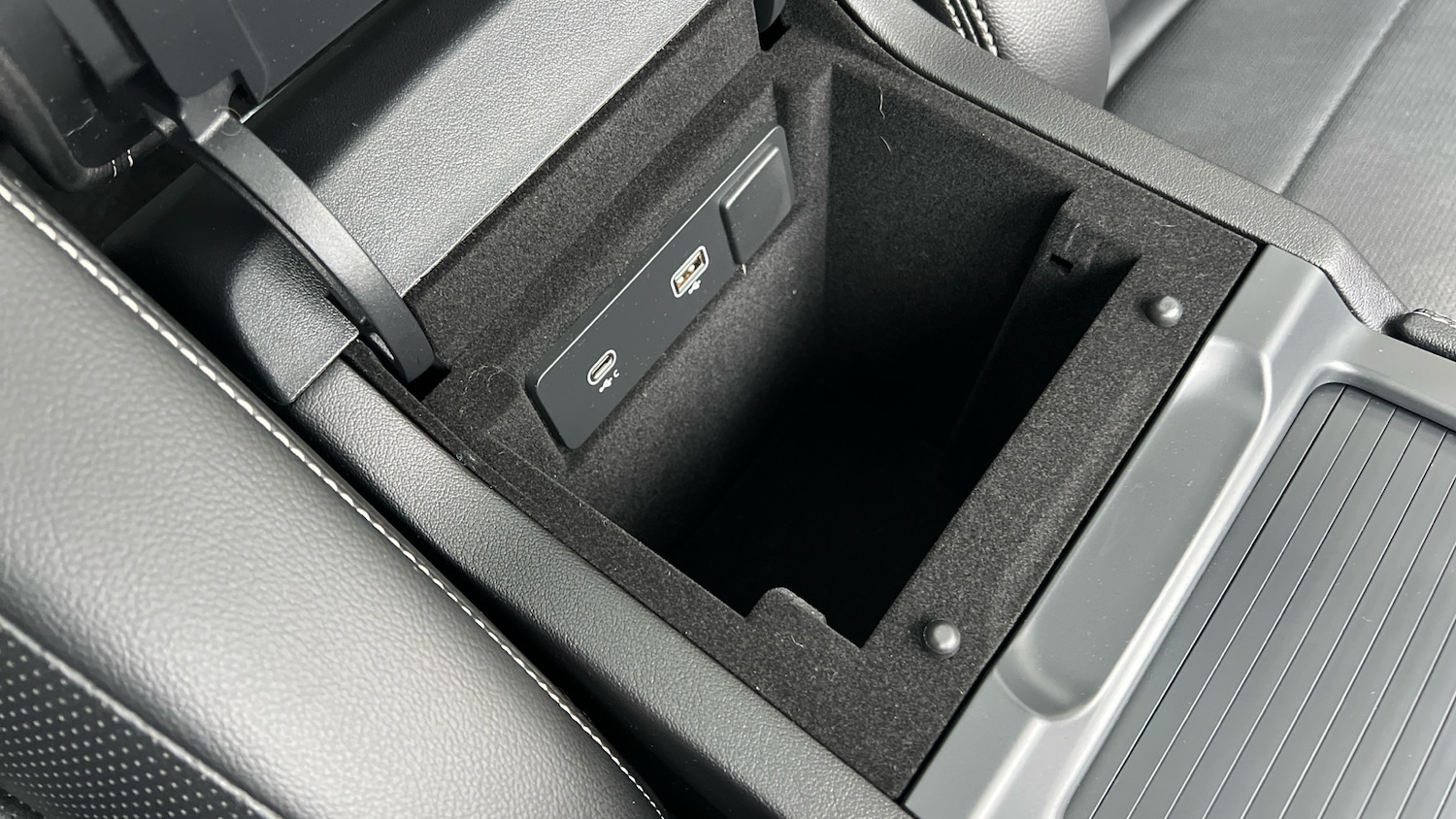 Used Jaguar F-Pace 2023 for sale - 77420867: Photo 44