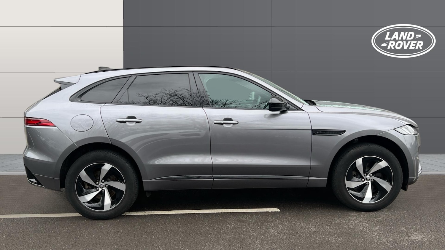 Used Jaguar F-Pace 2023 for sale - 77420867: Photo 5