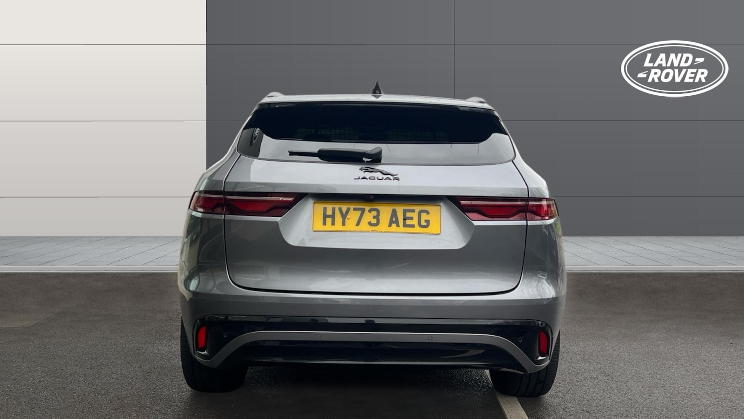 Used Jaguar F-Pace 2023 for sale - 77420867: Photo 6