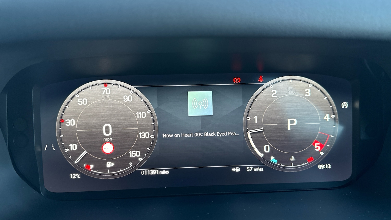 Used Land Rover Defender 2025 for sale - 76573819: Photo 16