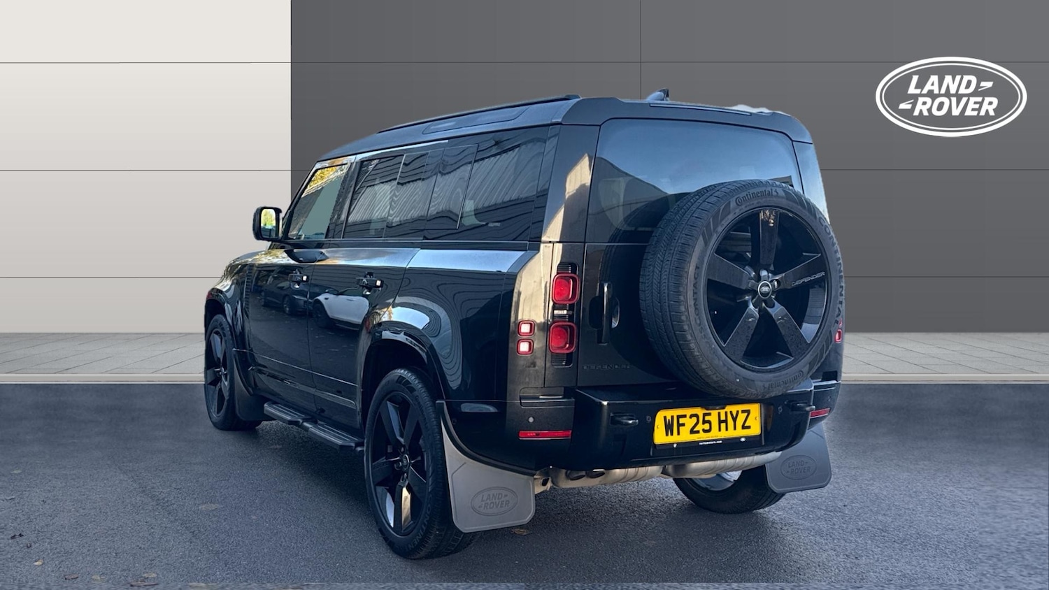 Used Land Rover Defender 2025 for sale - 76573819: Photo 2