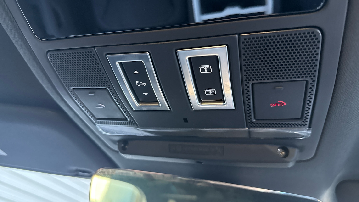 Used Land Rover Defender 2025 for sale - 76573819: Photo 24