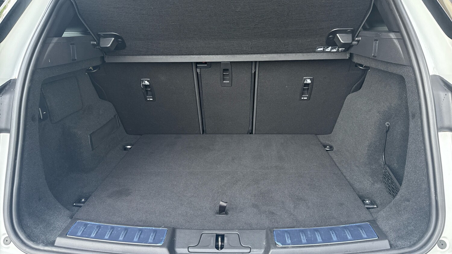 Used Land Rover Range Rover Evoque 2025 for sale - 76578054: Photo 10