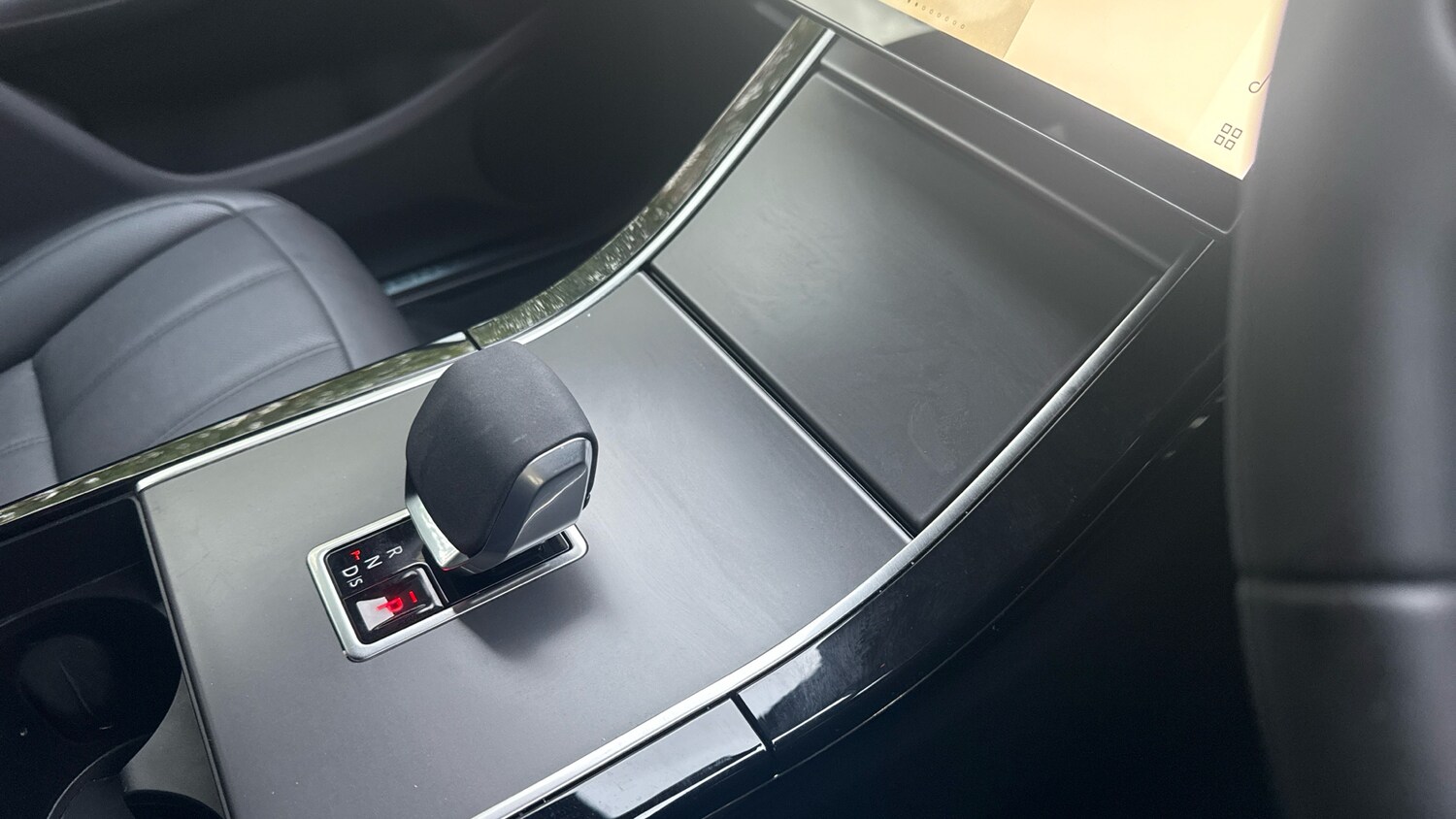 Used Land Rover Range Rover Evoque 2025 for sale - 76578054: Photo 13