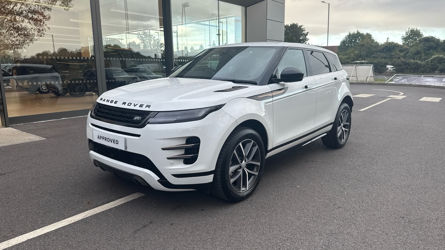 Used Land Rover Range Rover Evoque 2025 for sale - 76578054: Photo 22