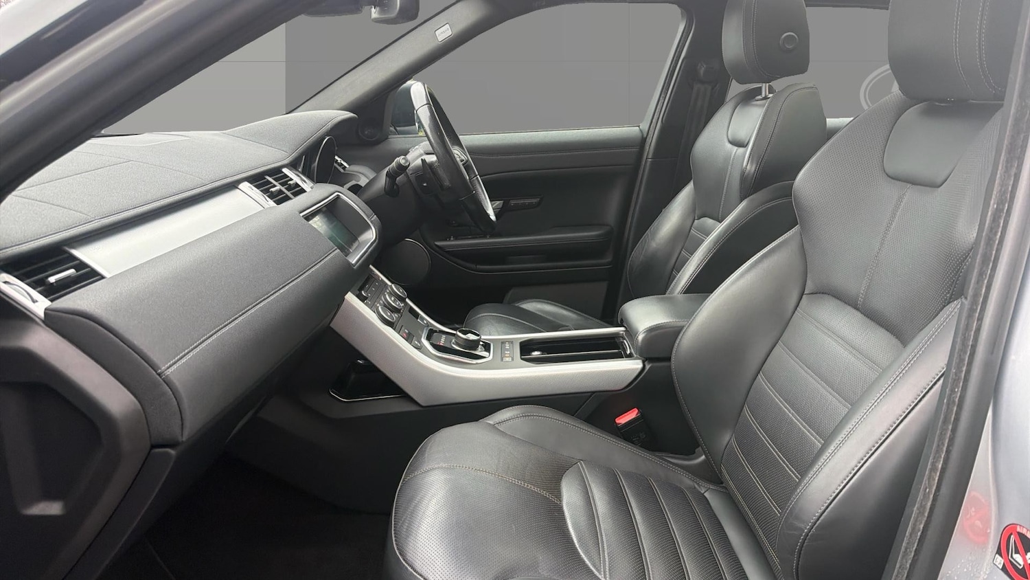 Used Land Rover Range Rover Evoque 2018 for sale - 77701219: Photo 3