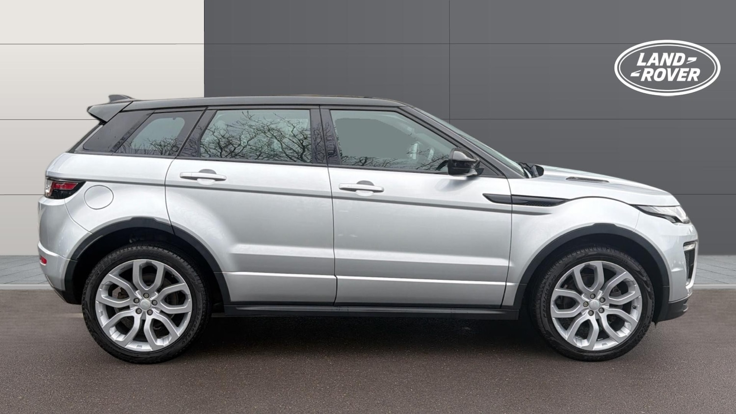 Used Land Rover Range Rover Evoque 2018 for sale - 77701219: Photo 5