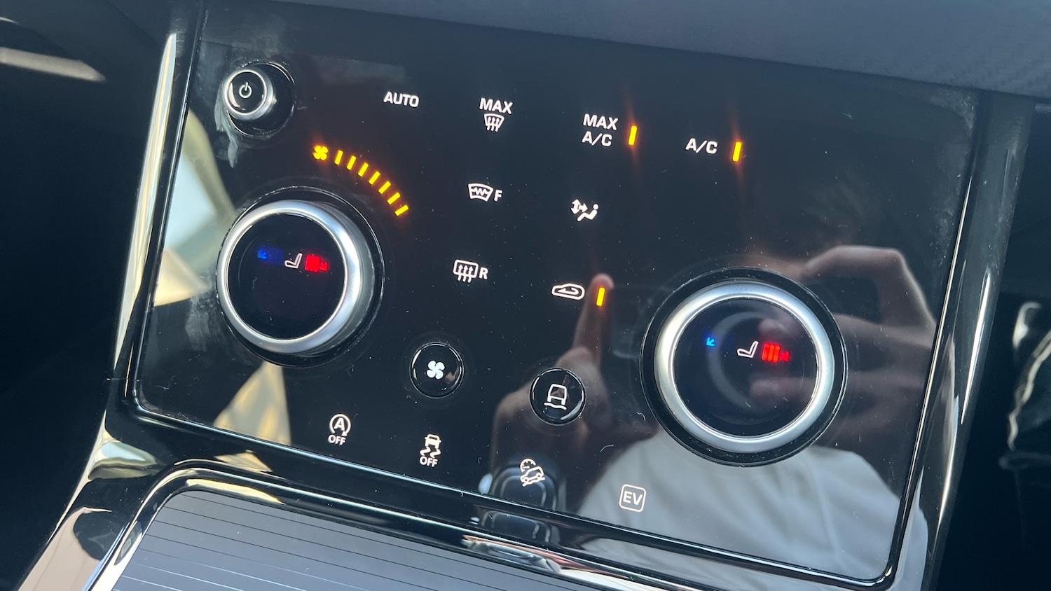 Used Land Rover Range Rover Evoque 2021 for sale - 76681580: Photo 30