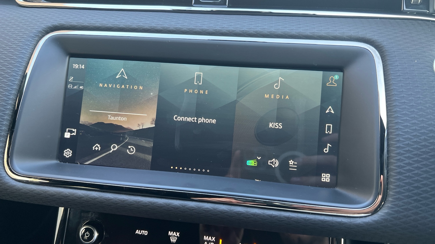 Used Land Rover Range Rover Evoque 2021 for sale - 76681580: Photo 32