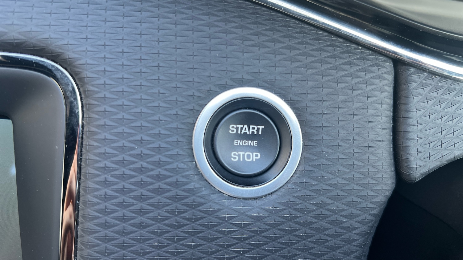 Used Land Rover Range Rover Evoque 2021 for sale - 76681580: Photo 36