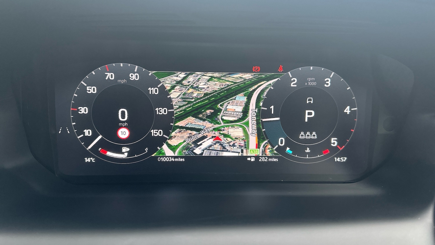 Used Land Rover Discovery Sport 2024 for sale - 77932505: Photo 16