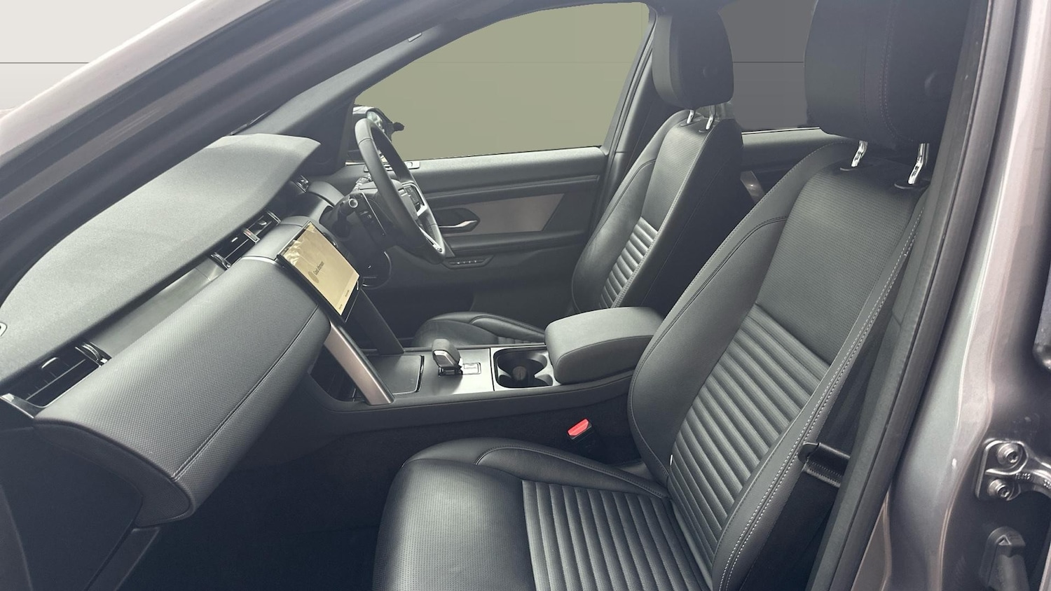 Used Land Rover Discovery Sport 2024 for sale - 77932505: Photo 3