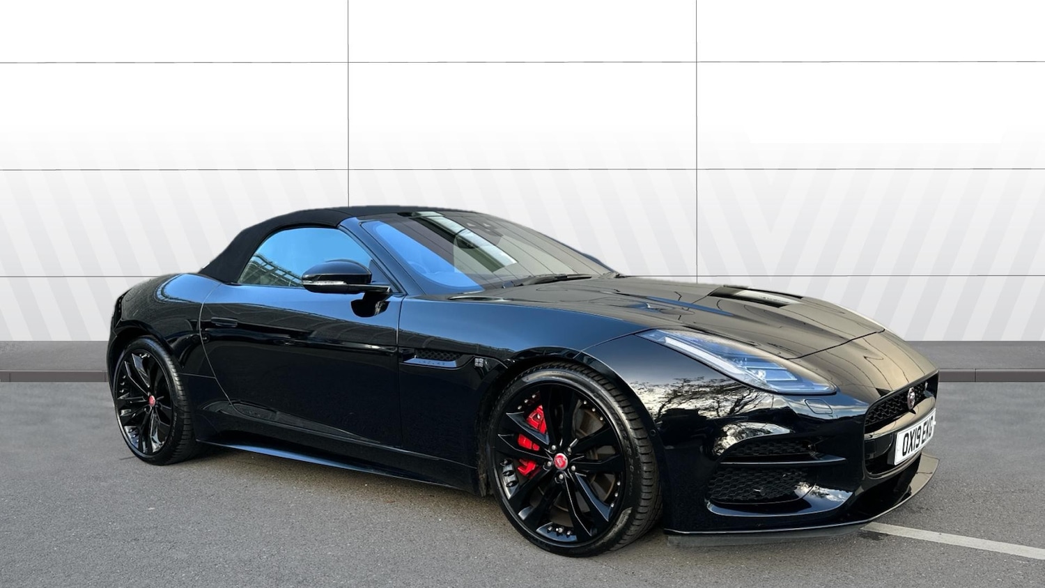 Used Jaguar F-Type 2019 for sale - 76428579: Photo 1