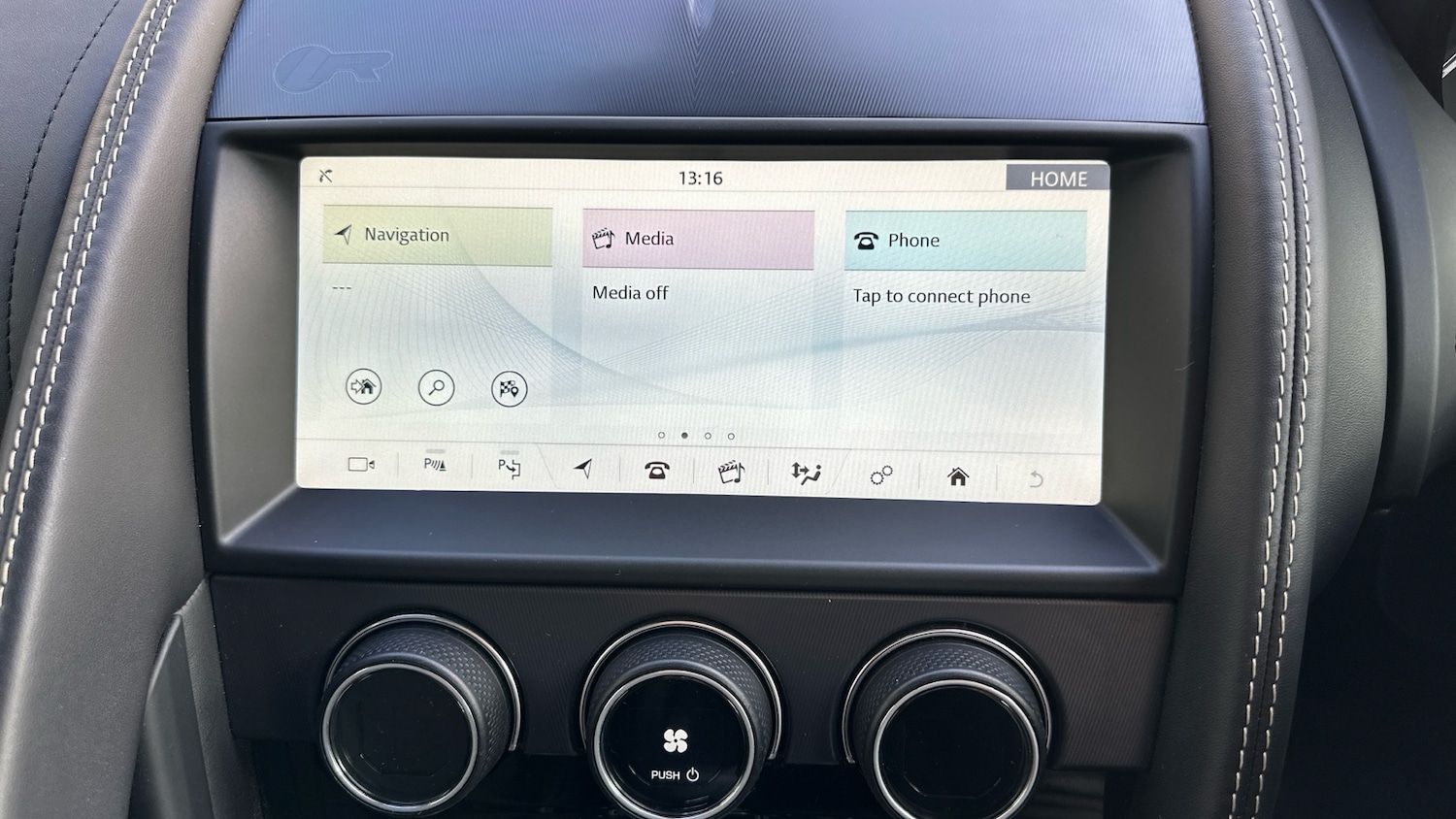 Used Jaguar F-Type 2019 for sale - 76428579: Photo 12