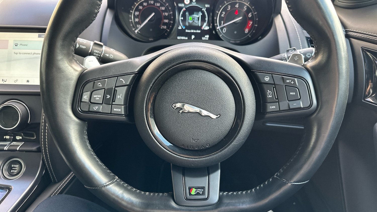 Used Jaguar F-Type 2019 for sale - 76428579: Photo 23