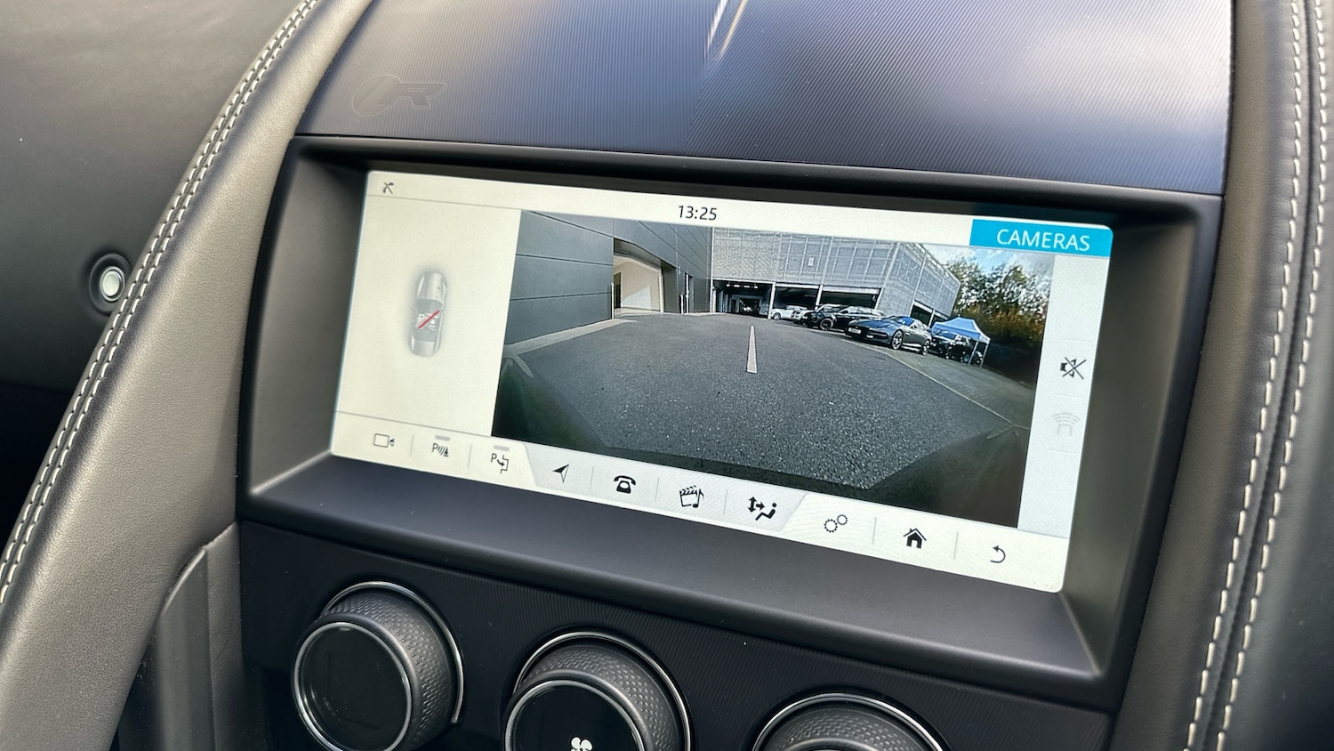 Used Jaguar F-Type 2019 for sale - 76428579: Photo 27