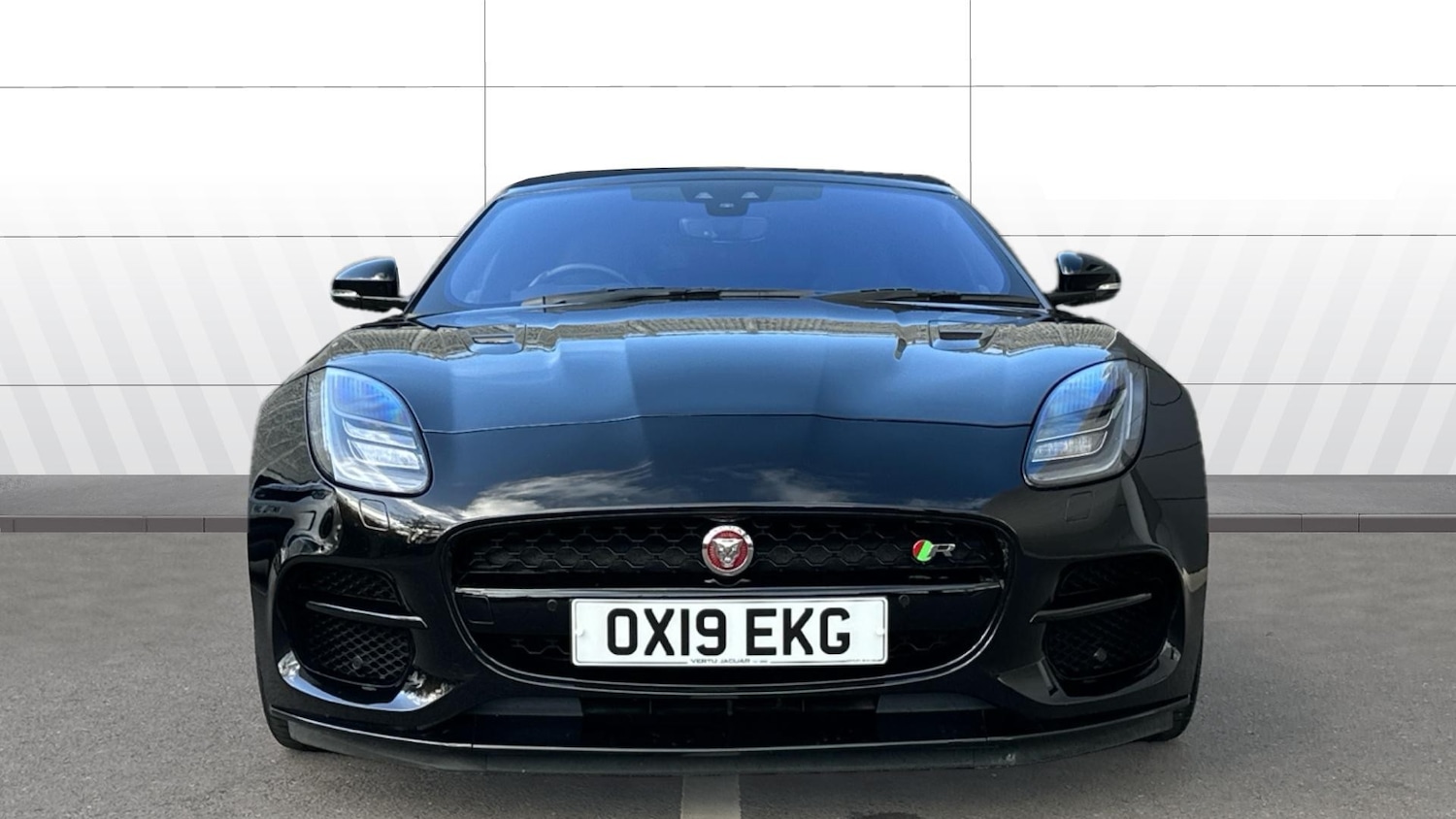 Used Jaguar F-Type 2019 for sale - 76428579: Photo 3