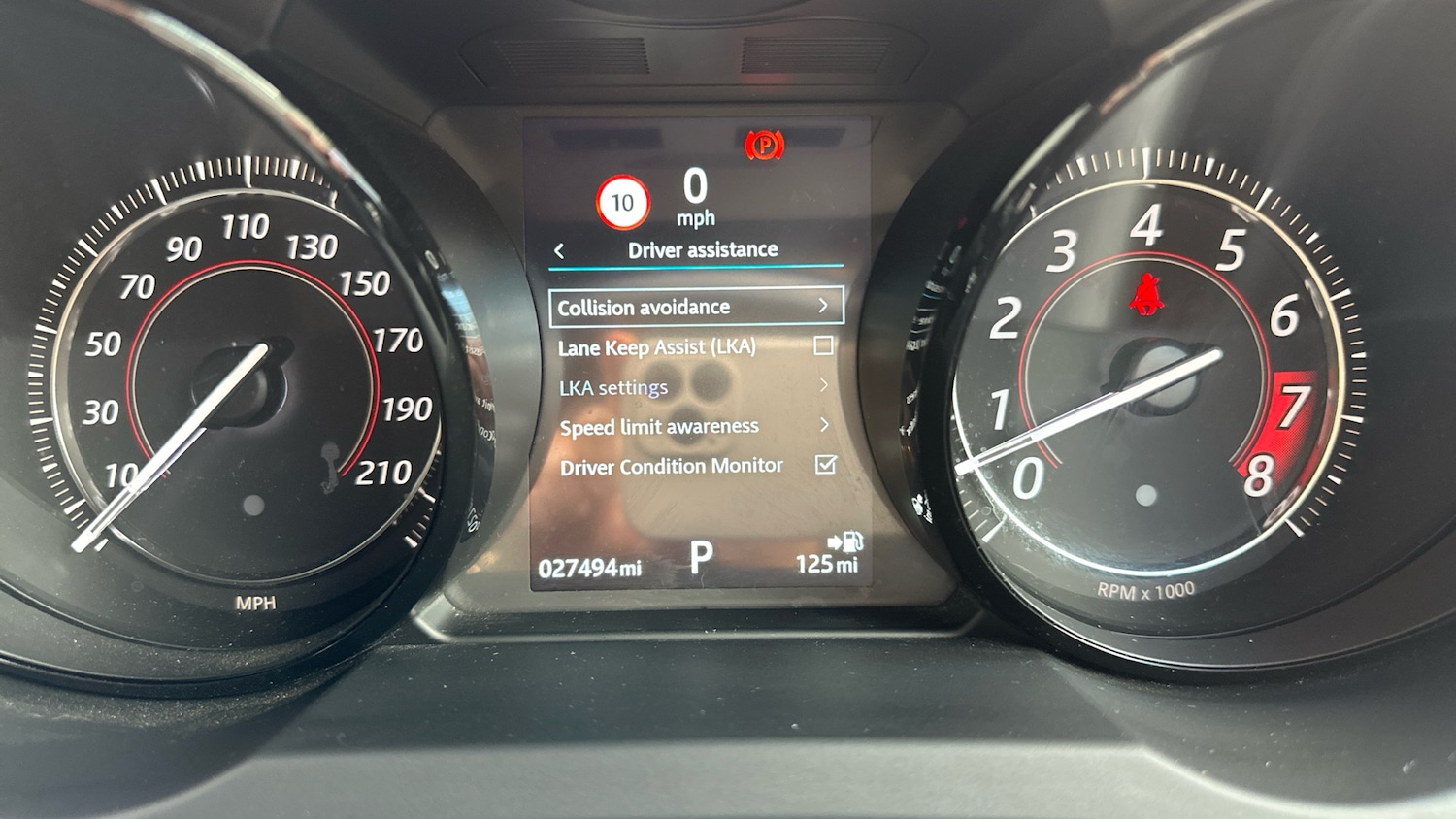 Used Jaguar F-Type 2019 for sale - 76428579: Photo 32