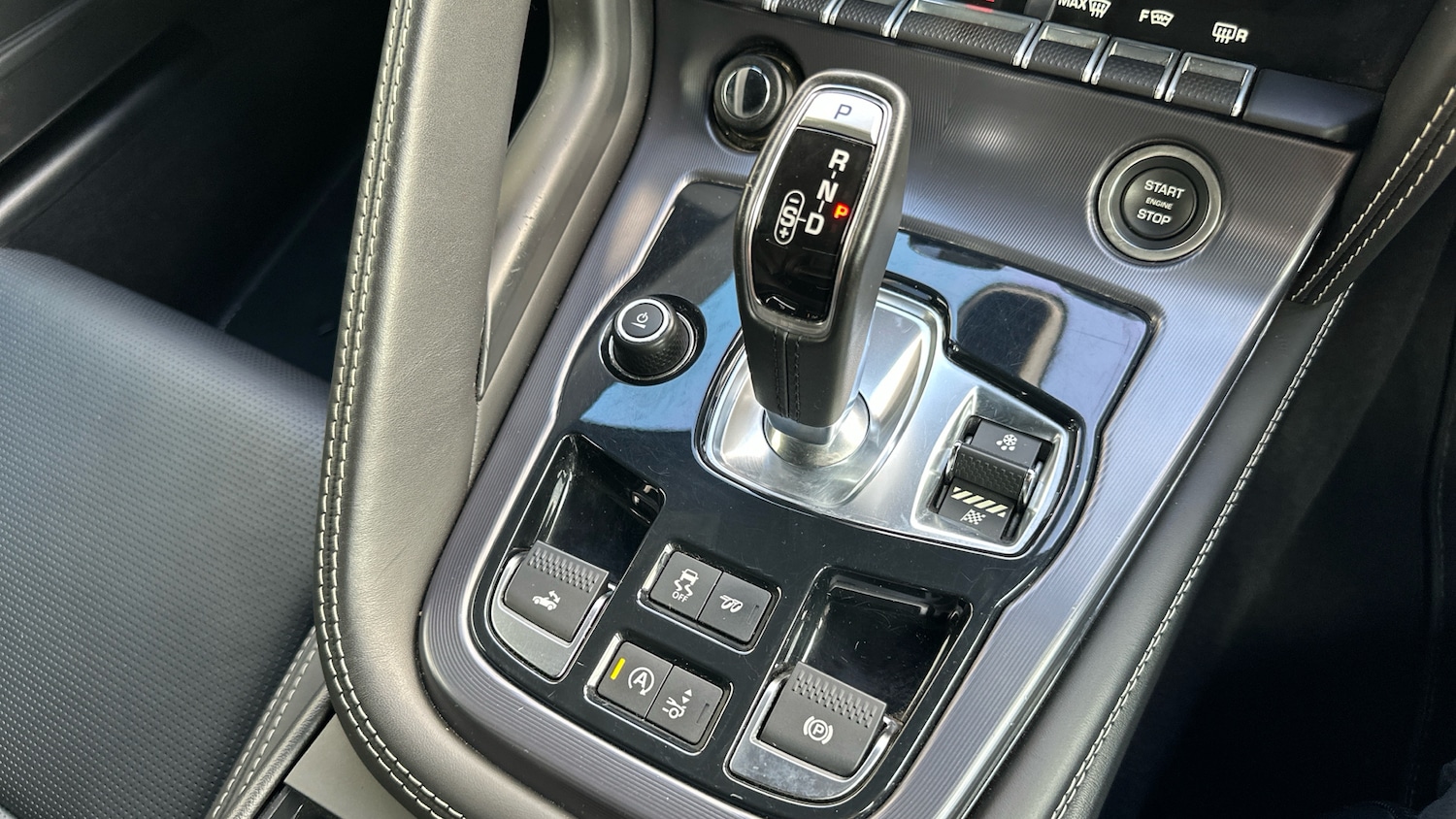 Used Jaguar F-Type 2019 for sale - 76428579: Photo 35