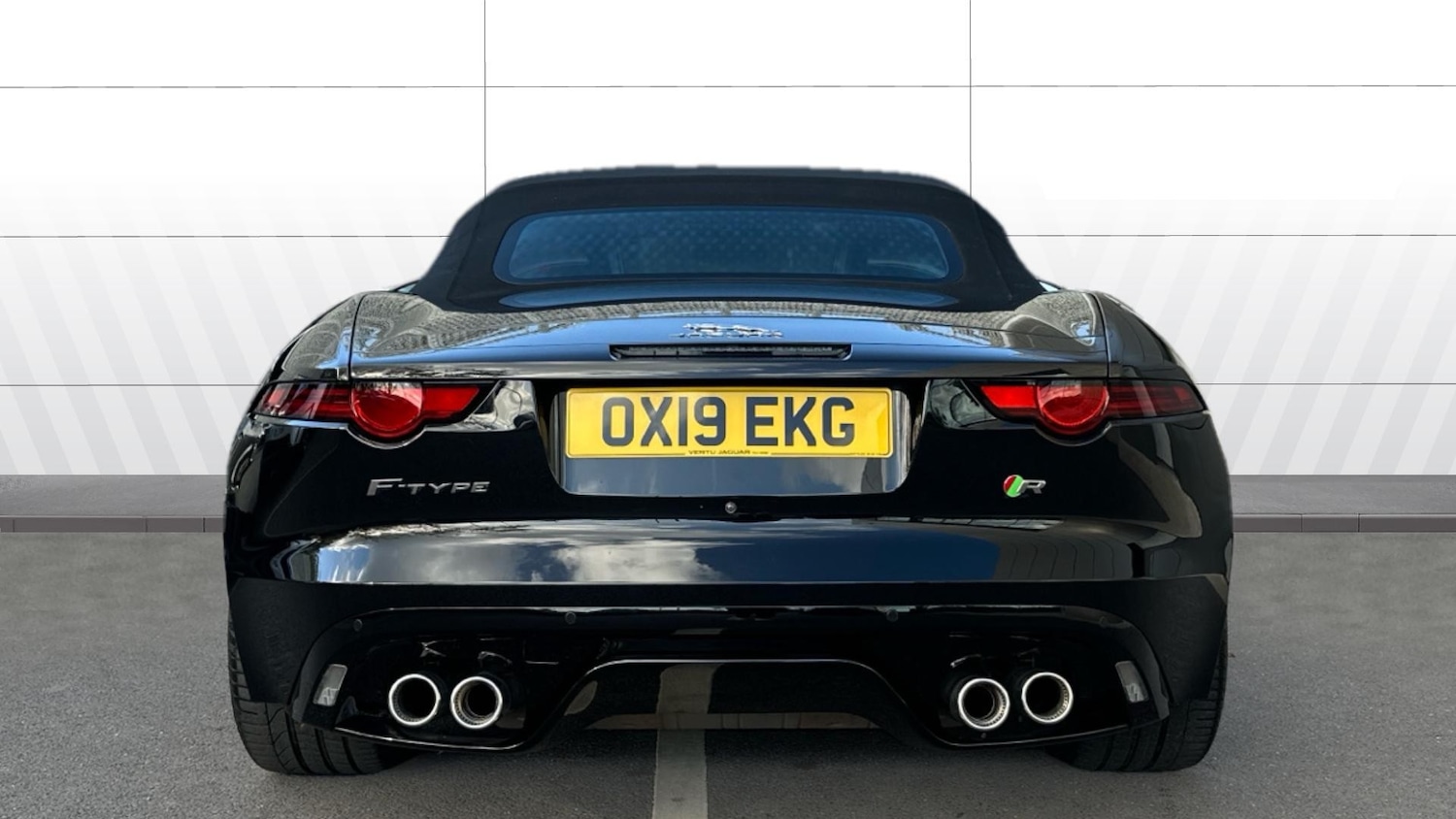 Used Jaguar F-Type 2019 for sale - 76428579: Photo 6