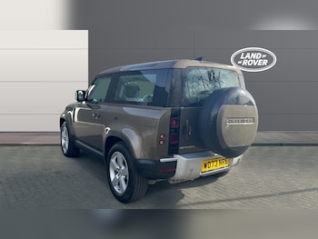 Used Land Rover Defender 2024 for sale - 77915368: Photo