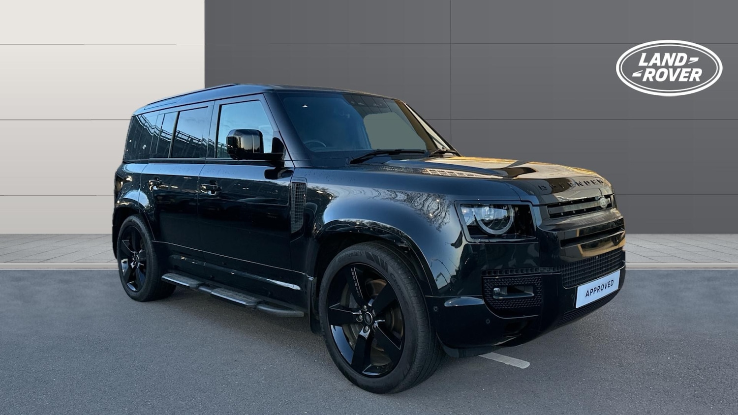 Used Land Rover Defender 2024 for sale - 76627741: Photo 1