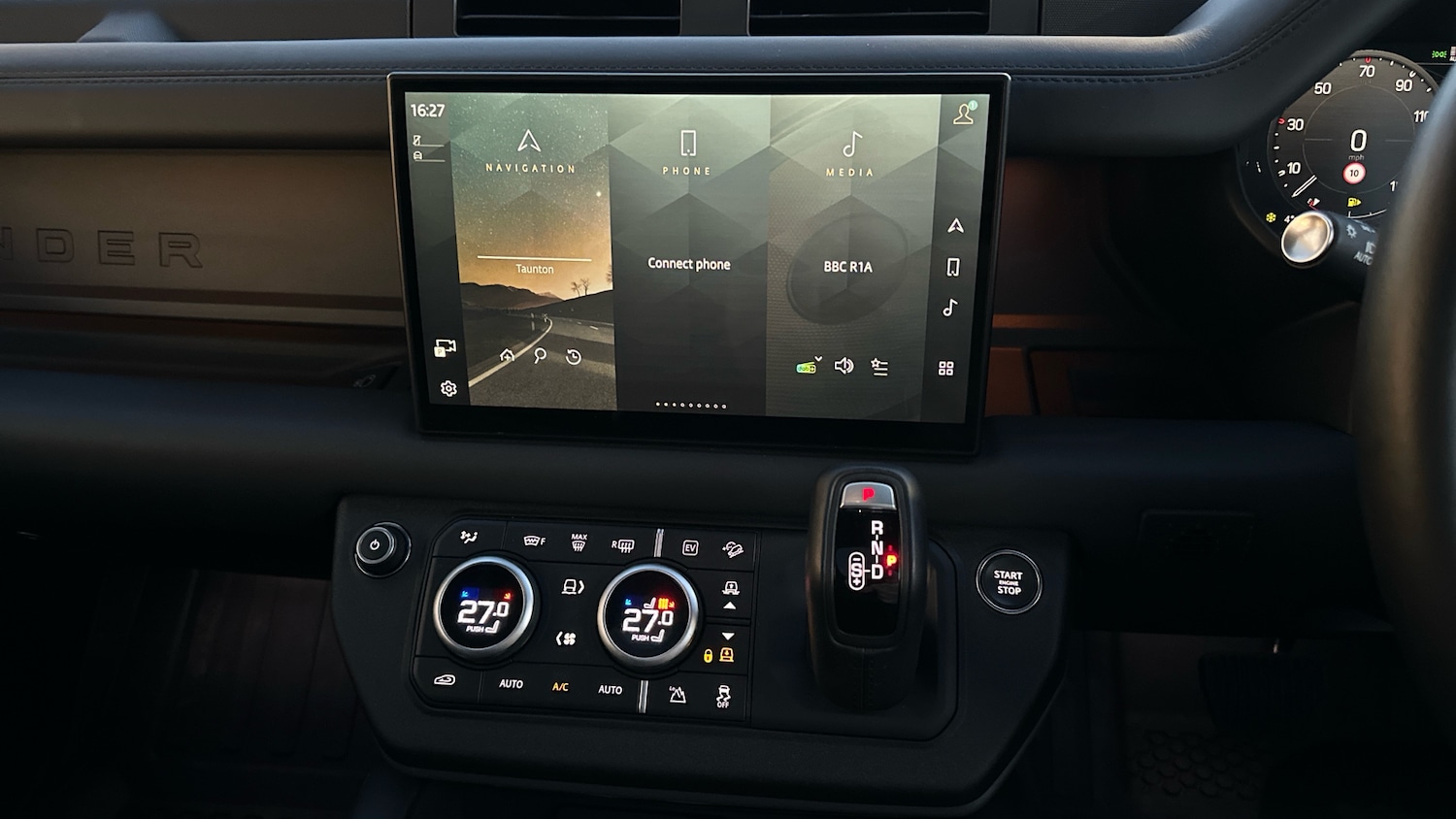 Used Land Rover Defender 2024 for sale - 76627741: Photo 14